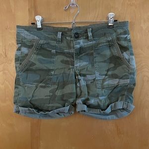 Jolt cargo shorts